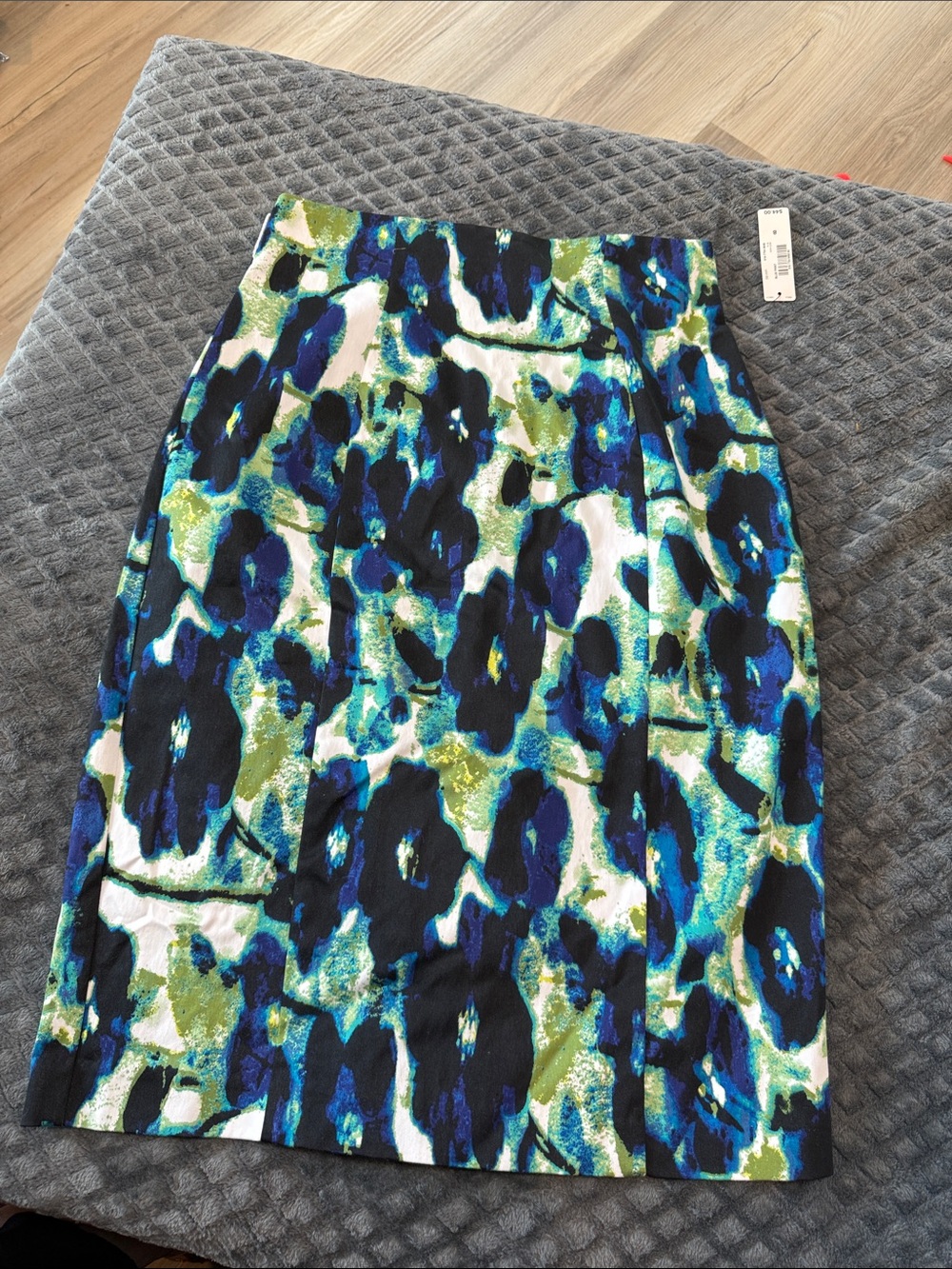 Worthington Blue, Green & Black Abstract Pencil Skirt